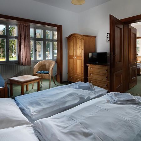 Depandance Villa Hubertus Spindleruv Mlyn Exterior photo