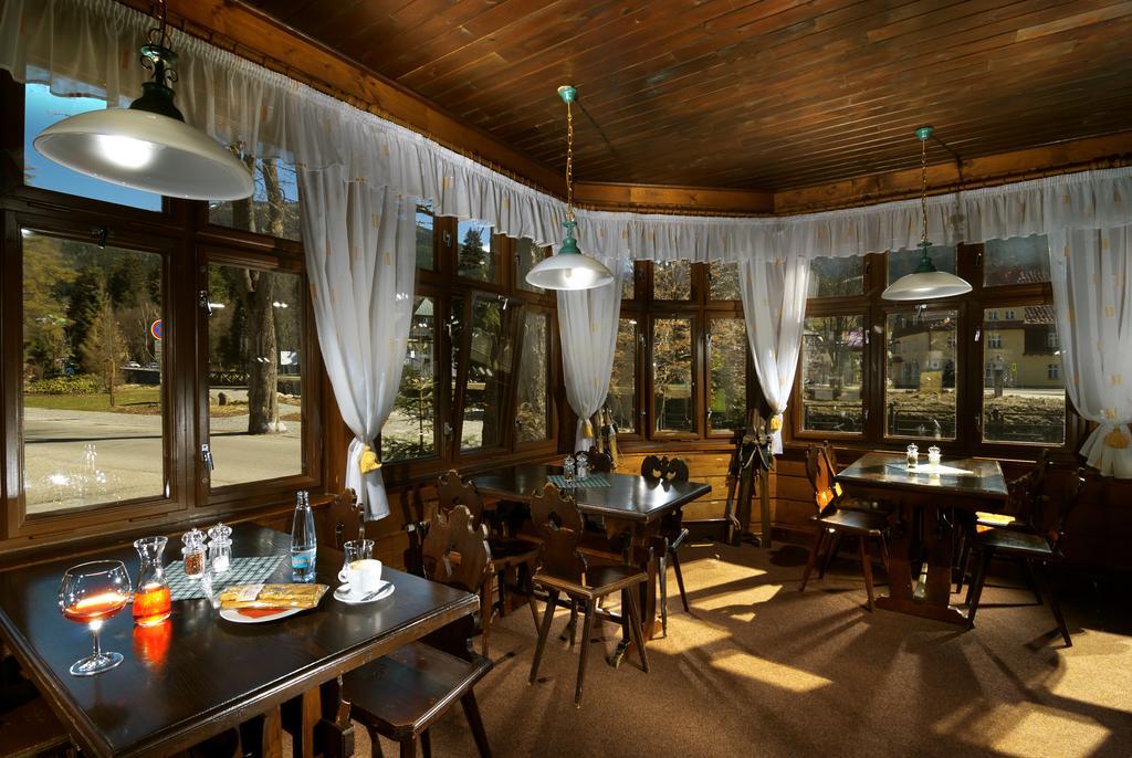 Depandance Villa Hubertus Spindleruv Mlyn Exterior photo